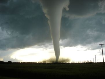1024px-F5_tornado_Elie_Manitoba_2007